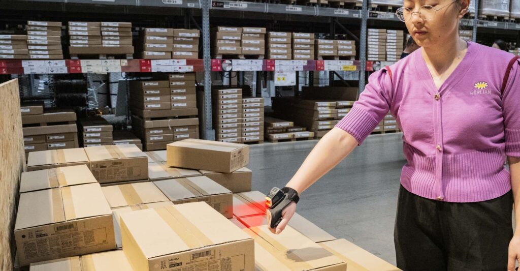 Long range Wearable Glove Scanner for Ikea warehouse